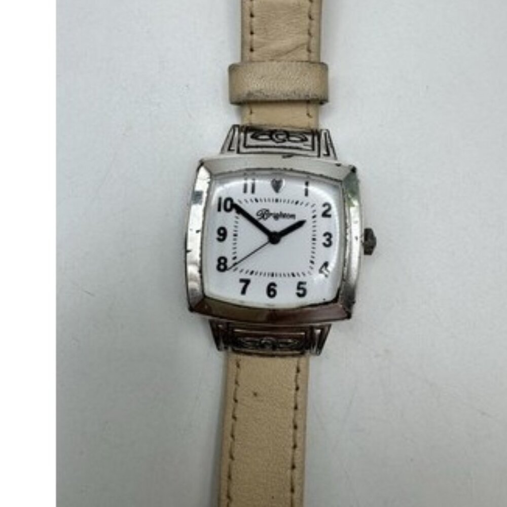 BRIGHTON LADIES WRIST WATCH WITH CREAM  LEATHER BAND Working